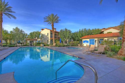 Studio Villa In La Quinta, Ca (#lv019)
