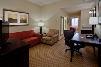 Hotel Country Inn & Suites