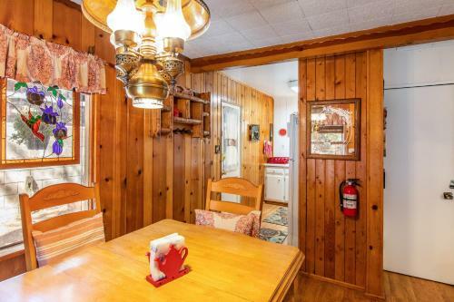 The Cottage - Charming Home