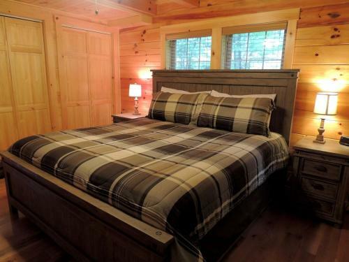 Gillford Cabin