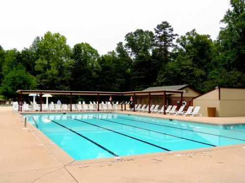 Mixon's Lake Retreat Home