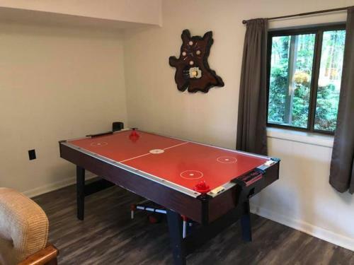 Mixon's Lake Retreat Home