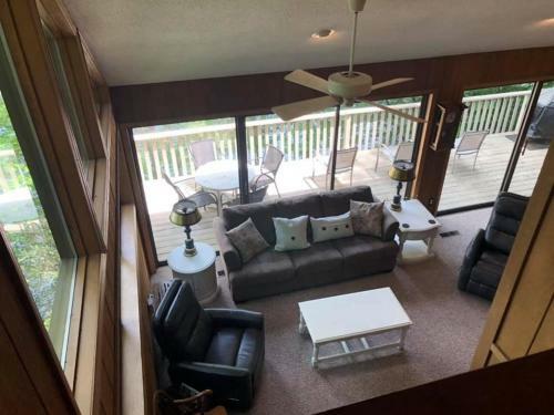 Mixon's Lake Retreat Home