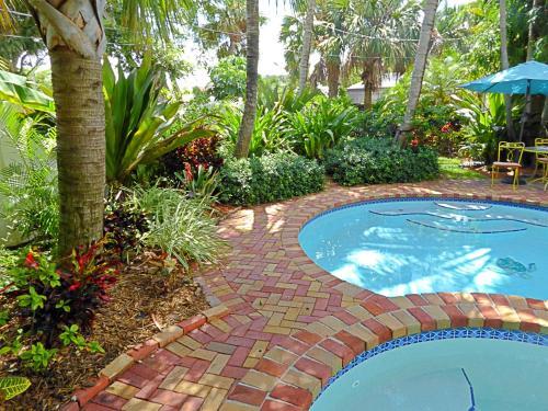 Beautiful Home With A Magical Pool