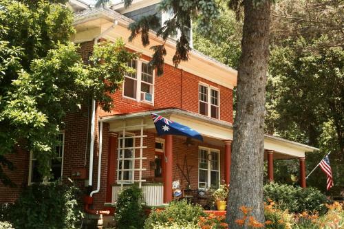 The Australian Walkabout Inn Bed & Breakfast