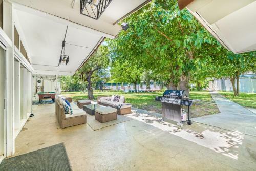 Villa Sabrina - Property On Over 1 Acre