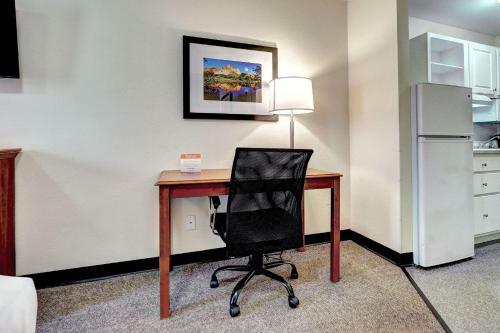 Hotel Savannah Suites - Westminster