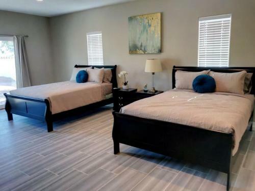 Villa Jenna - 6 Miles From Mandalay Bay