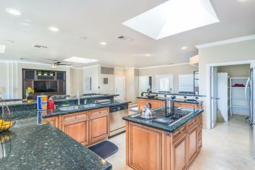 Villa Jenna - 6 Miles From Mandalay Bay