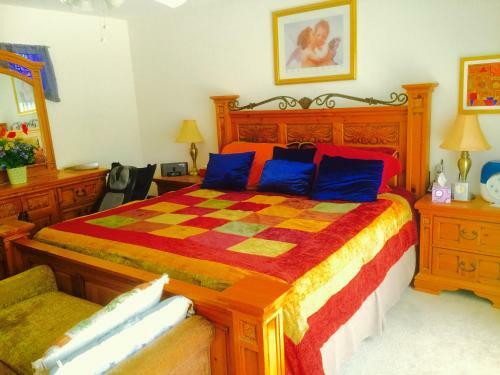 Master Bedroom Suite+private Bath