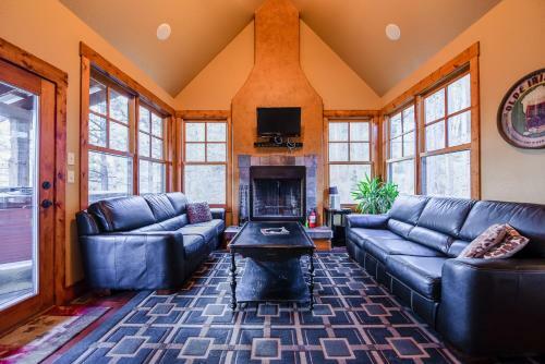 Gold Rush Lodge