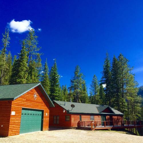 Hanna Creek Lodge