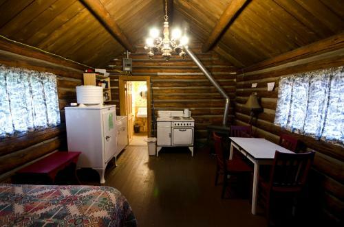 Pioneer Cabin