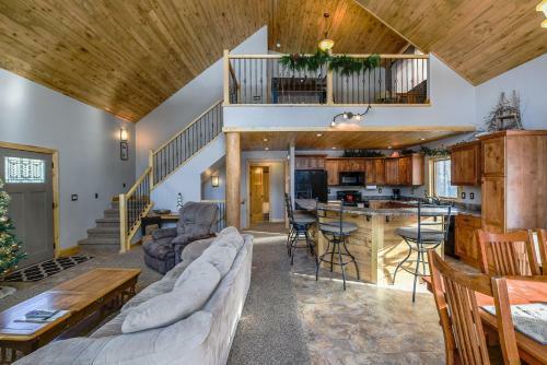 Timber Bark Lodge