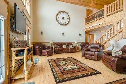 Twisted Pines Lodge