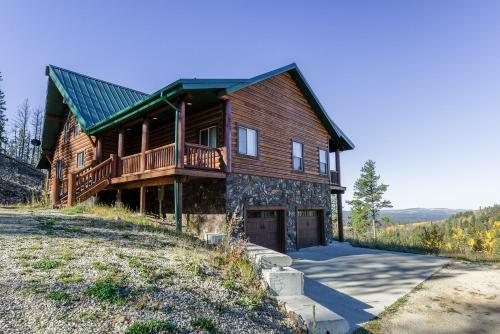 High Country Lodge