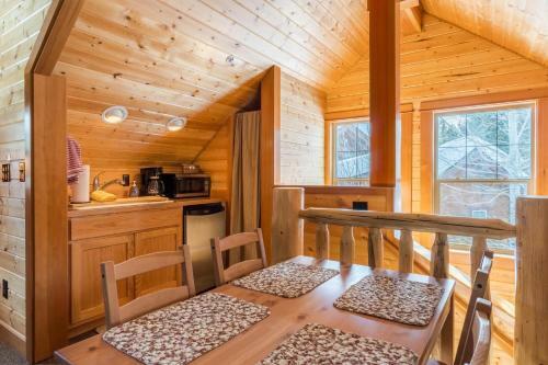 River Lodge Carriage House
