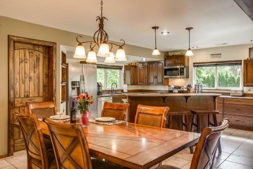 Leavenworth Creekside Lodge