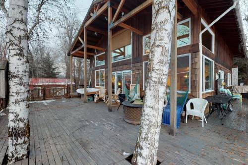Camp Martin Lodge