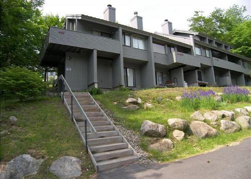 Village Of Loon 44w