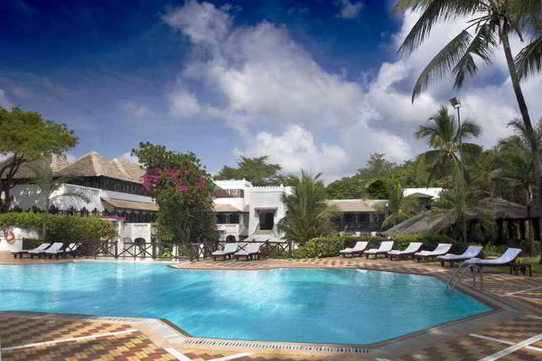 Serena Beach Hotel & Spa