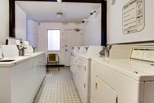 Sea Breeze Condo