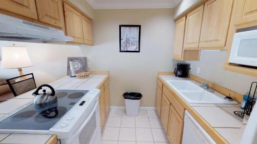 Apartamento Waters Edge Condo 111