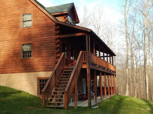 Big Pine Lodge In Hocking Hills