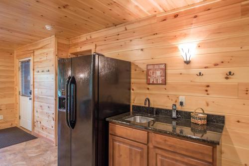 The Summit Lodge In Hocking Hills