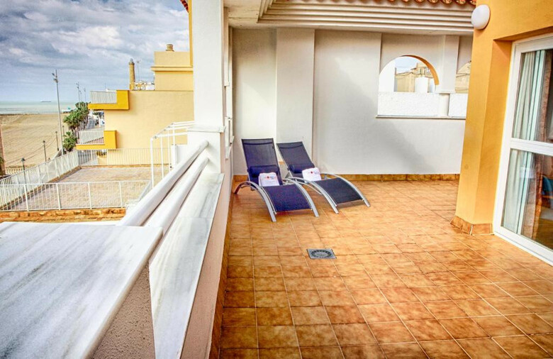 Hotel V�rtice Chipiona Mar