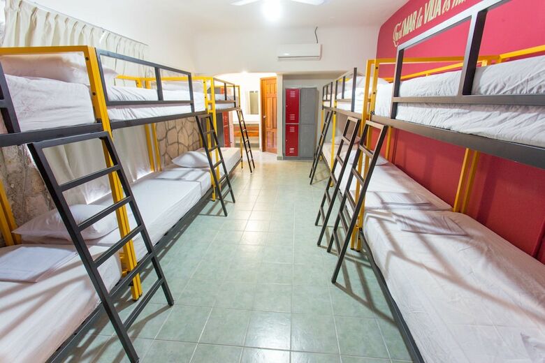 Hotel Selina Canc�n Downtown