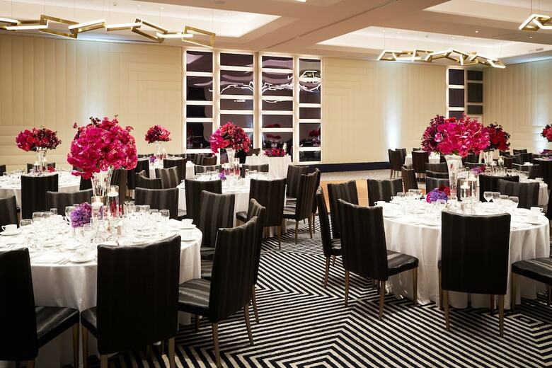 Hotel Indigo - Los Angeles Downtown