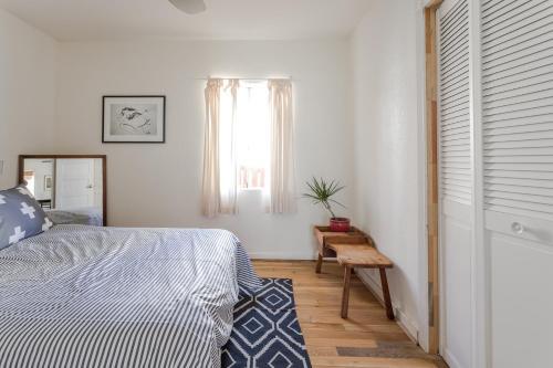 2033 Echo Park Avenue Home