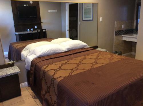 Stallion Motel
