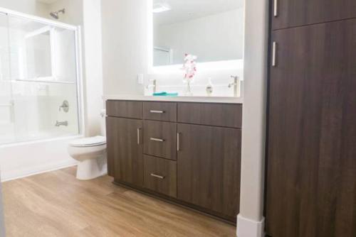 Westwood Apartment 3g84