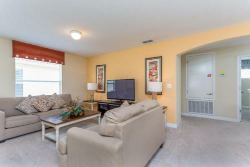 Cypress Home 1115