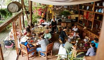 Hotel Meson De Leyendas