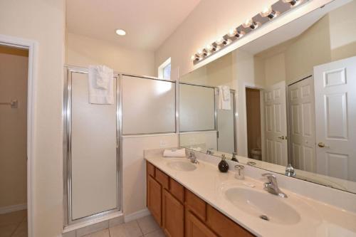 Five-bedroom Tigerlily Villa #163