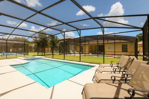 Breezy Retreat