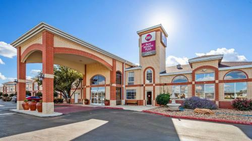Posada Best Western Plus Lubbock Windsor Inn
