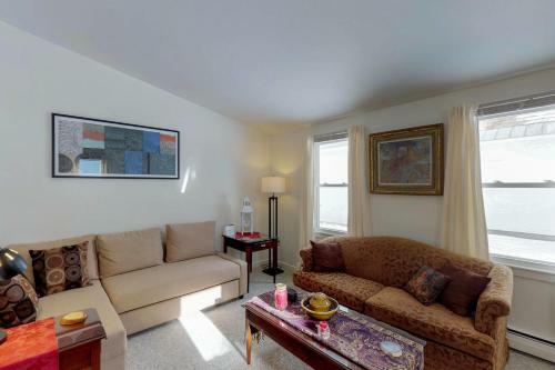 Pleasant Street 31 Unit C
