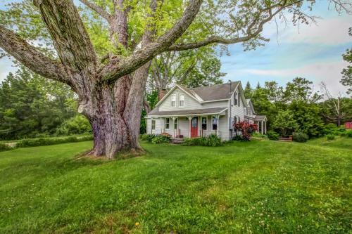 Country Comfort Retreat