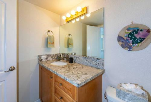 Apartamento Island Sands #206 Condo