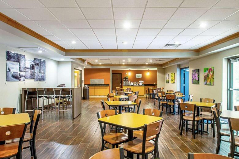 Hotel Mainstay Suites