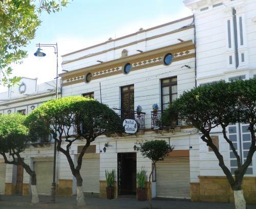 Hotel Colonial