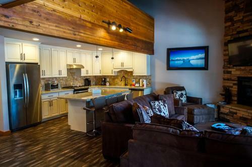 Ski Run Villas Retreat - Listing #416