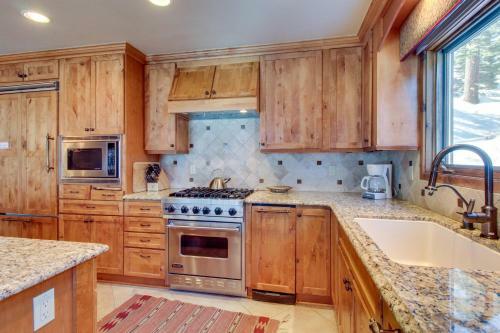 Ski Run Villas 7