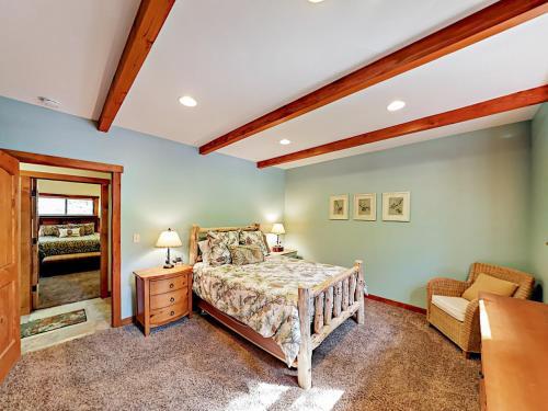 68 Alpine Home