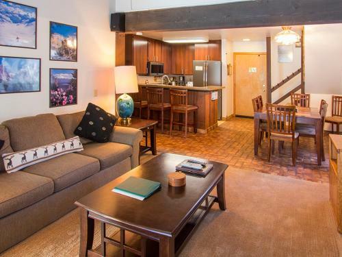 Apartamento St Anton Condos #56