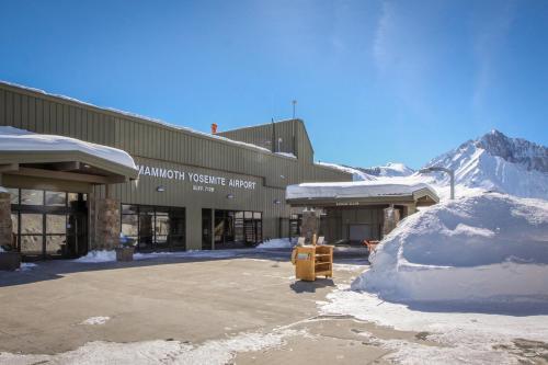 Snowcreek 233